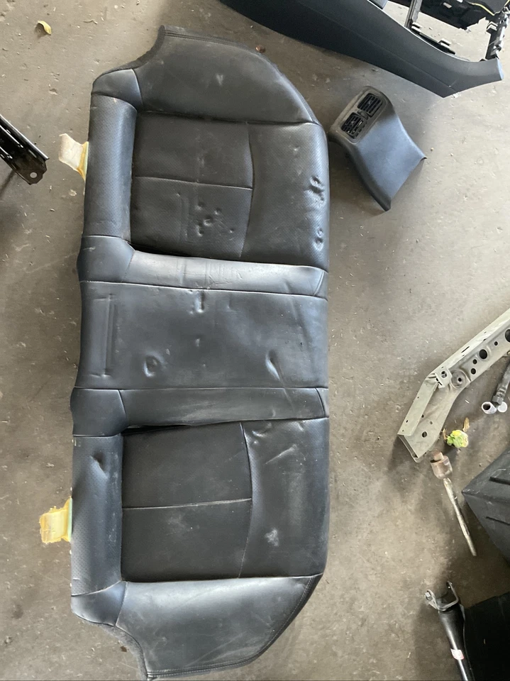 Cojín asiento trasero 10-14 Infiniti G37 88300-JK600 Foto 1 de 4