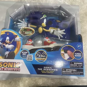 SONIC THE HEDGEHOGRC FREE RIDERS SKATEBOARD REMOTE CONTROL BRAND NEW - Picture 1 of 2