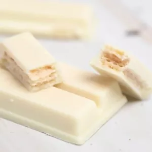 KIT KAT SNACK-Unwrapped WHITE Chocolate Wafer Candy Bar-BITE SIZE-BULK BAG PRICE - Picture 1 of 4