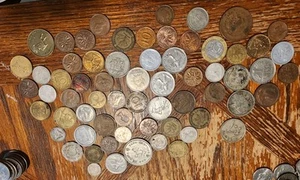 FOREIGN COIN COLECTIONS LOT OF 65 FOM CANADA, ENGLAND, GERMANY, PHILIPPINES, ET, - Picture 1 of 23