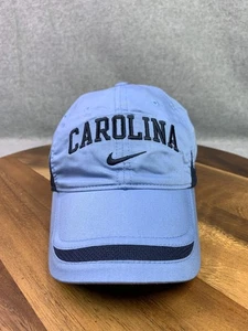 Carolina del Norte Tacones Alquitranados Sombrero Gorra Correa Trasera Para Hombres Talla Única Azul NCAA Nike UNC - Imagen 1 de 21