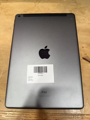 Apple iPad 7th Gen A2200 32 GB iOS 18.4.1 Space Gray ( Wi-Fi + 4G ) Unlocked - Image 1 of 2