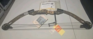 Nuevo arco compuesto de carbono camuflado Jennings Quest vintage 29" longitud de dibujo 70 libras dibujo - Imagen 1 de 16