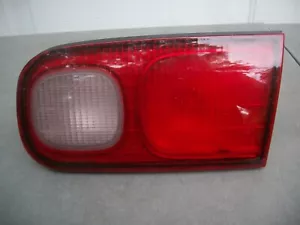 ACURA INTEGRA 98 99 00 01 TAIL LIGHT INNER RH GENUINE OEM - Foto 1 di 2