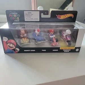 2023 Hot Wheels Super Mario Bros. Movie 4 Pack Kong Toad Mario Peach IN HAND new - Picture 1 of 2