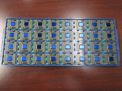 VINTAGE & NEW Intel PENTIUM III Mobile CPU 1.0GHz 256KB 100MHz PGA SL53S SL5TF - Image 1 of 3