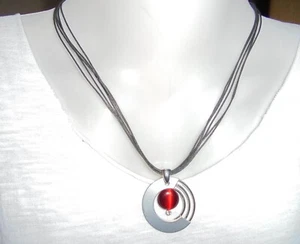 Halskette, schwarze Bänderkette, Anhänger, roter Cat's-Eye-Stone, Strass - Bild 1 von 1