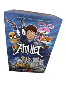 Amulet Series Box Set Slipcase 7 Books Collection Kazu Kibuishi  Graphic Novel - Bild 1 von 11