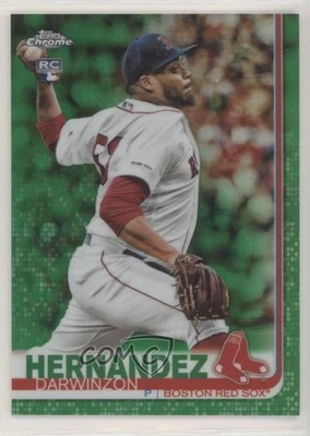 2019 Chrome Update Target Green Refractor /99 Darwinzon Hernandez #30 Rookie RC - Image 1 of 2