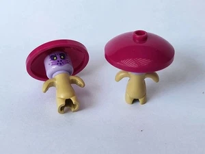 LEGO Myconids - D&D: Red Dragon's Tale 21348 - Displayed - Picture 1 of 1