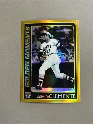 2001 Topps Chrome Golden Moments Retrofractor Roberto Clemente #654 HOF - Image 1 of 2