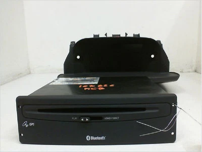 Gebrauchtes Autoradio RENAULT LAGUNA II Phase 2 - 1,9 DCI 130 PS - Bild 1 von 4