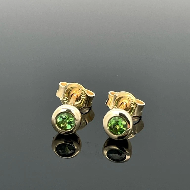OHRSTECKER AUS 375/- GELBGOLD MIT GOLKONDA TURMALIN FACETTENREICH SCHMUCKJAGD - Bild 1 von 3