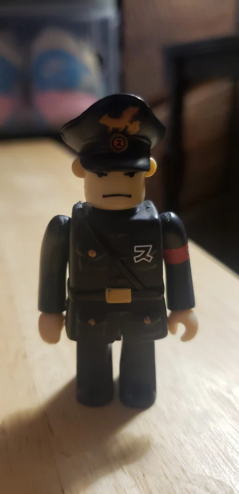 Figura de importación muy rara Tokyo Tribe 2 Skunk Soldier Kubrick Bearbrick Medicom Foto 1 de 3