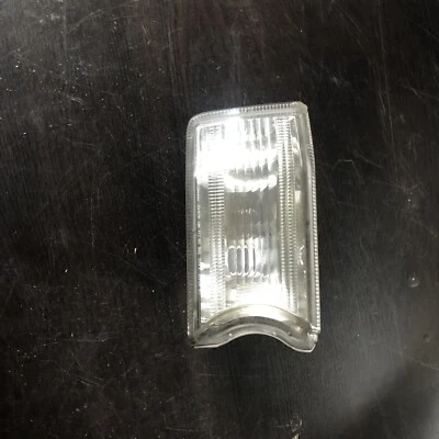 Luz de señal de giro del conductor izquierdo Toyota 4Runner 2010 2011 2012 2013 35-129 OEM Foto 1 de 4