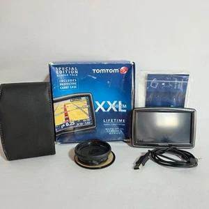 TomTom XXL 550TM GPS Special Edition Bundle Pack w/ Case & Lifetime Maps - Picture 1 of 3