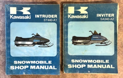 Lote de 2 snowmobile vintage Kawasaki SA340-A2 & ST440-A1 manuais de loja - Imagem 1 de 4