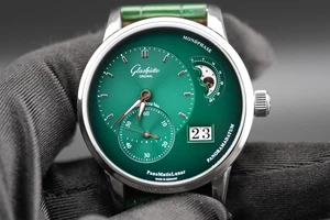 Glashutte Original Panomatic Lunar Stainless Steel Watch 1-90-02-13-32-31 Green - Picture 1 of 17