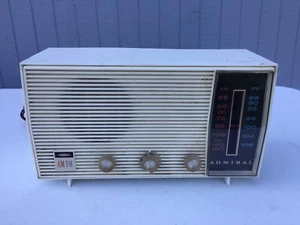 Vintage Admiral Röhrenradio AM FM - Bild 1 von 5
