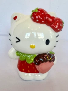 Hello Kitty Valentine's Day Strawberry Outfit Figurine Blue Sky Clayworks - Picture 1 of 5