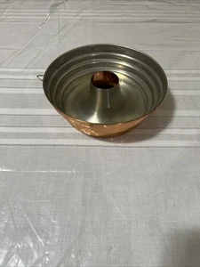 vintage O.D. bundt cake pan decor tin copper baker wall decor - Picture 1 of 5