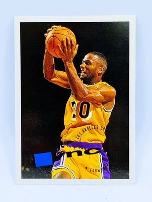 1995-96 Topps #89 George Lynch error de impresión sin lámina de oro Los Angeles Lakers RARO Foto 1 de 2