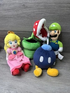 Nintendo Super Mario Plush Lot of 4 - Picture 1 of 5