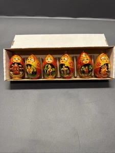 6 Märchen Holz Puppen Ornamente 2,25 cm - Bild 1 von 9