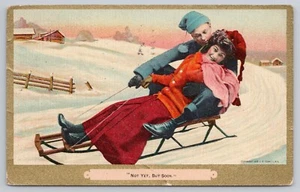 Noch nicht, aber bald - Junges Paar Schlittenromane Schneeszene 1911 - Bild 1 von 2
