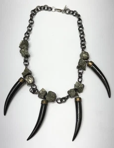 Collana con ciondolo corno pietra pirite vintage - Foto 1 di 5