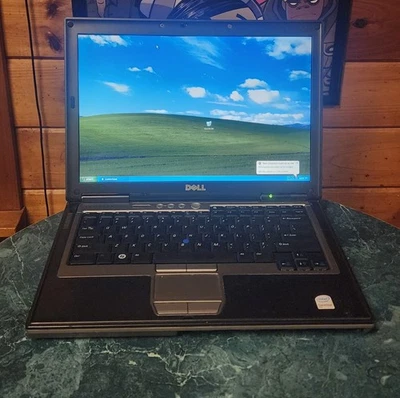Dell Latitude D630 Vintage Laptop • 2.4ghz 2GB 50GB HD WinXP • Works No Battery - Image 1 of 4