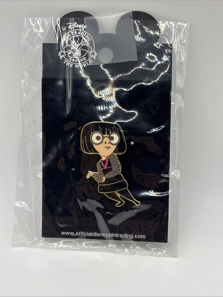 Lote de prendedores Disney Pixar - Modo Edna - Los Increíbles 2004 Foto 1 de 1