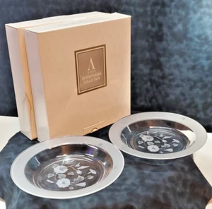 Avon Hummingbird Crystal Collection 8" Soup Salad Plate Set Of 2 with box - Picture 1 of 2