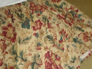 RALPH LAUREN HIGHGATE WOODS QUEEN BEDSKIRT GREEN RED TAN FLORAL 15" SPLIT - Picture 1 of 5