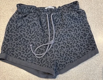 Abercrombie & Fitch Suave AF Guepardo Animal Estampado Bolsa de Papel Pantalones Cortos L Cintura Alta Foto 1 de 4