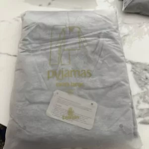 Emirates First Class Gentleman Grey Pyjama Set Male Mens - Size XL - Picture 1 of 4