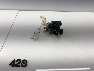 06-09 MERCEDES-BENZ CLK350 3.5L ATUADOR DE TRAVA DE PORTA LATERAL DO PASSAGEIRO TRASEIRO FABRICANTE DE EQUIPAMENTO ORIGINAL - Imagem 1 de 4