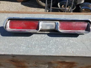 1962 Buick Electra 225 Rear Tail Light Assembly w/ Chrome Bezel Trim. Ad# 9386 - Foto 1 di 23