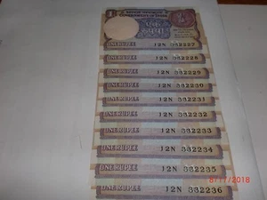 INDIA PAPER MONEY- 10 X RS 1/- OLD  NOTES -MONTEK SINGH AHLUWALIA - A-57 # AA15 - Picture 1 of 3