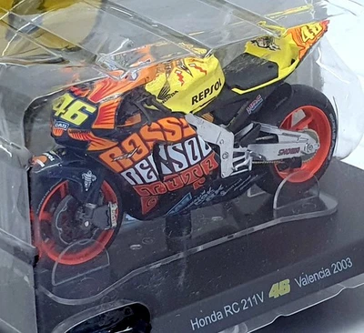 Altaya 1/18 Scale FFR20 - Honda RC 211V #46 Valentino Rossi Valencia 2003 - Image 1 of 2