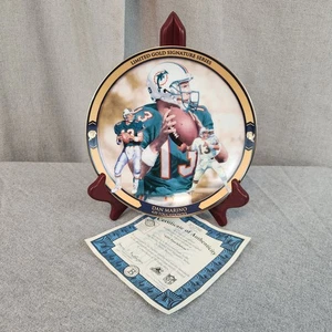 Bradford Exchange Dan Marino Gold #2 Dolphins 420 TDs Collectors Plate 2000 - Picture 1 of 3