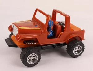 M.A.S.K. Maschera Gator Veicolo 1985 Kenner Jeep Completo Dusty Hayes Incompleto - Foto 1 di 9