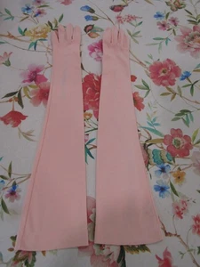 Vintage Baby rosa Nylon Handschuhe -- 21" Oper Länge -- rosa Perlen Knöpfe - Größe 6 1/2 - Bild 1 von 4