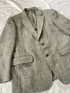 Vintage Harris Tweed Jacket 42R Gray Wool Herringbone 50s 60s Blazer Sport Coat - Picture 1 of 11