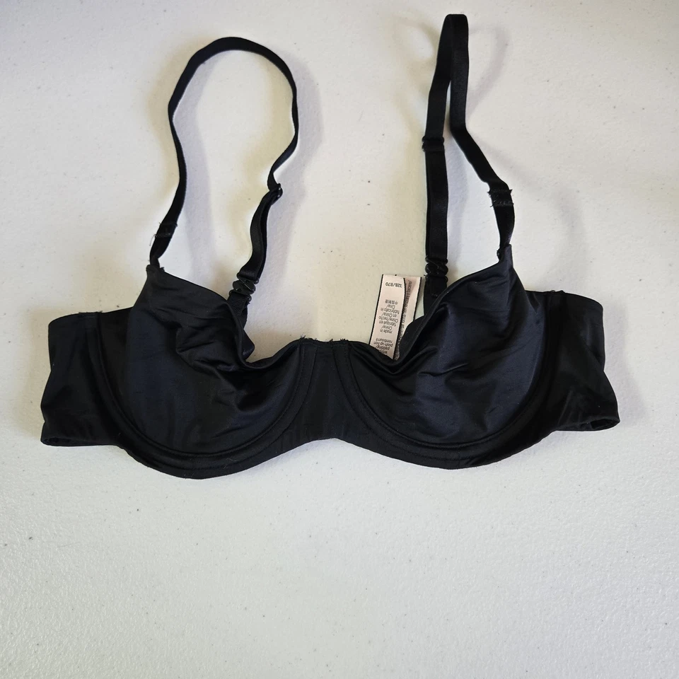 Victoria's Secret Women Bra 32B Black Dream Angels Push Up No Padding Underwire - Image 1 of 4