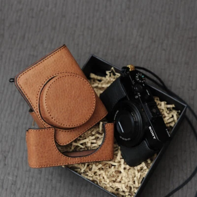 Real Leather Camera Bag Case Cover For Sony ZV1 Z-V1 ZV1II RX100 RX1 RX1R RX1R2 - Image 1 of 4