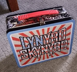 LYNYRD SKYNYRD LUNCHBOX + GRATIS LYNYRD SKYNYRD FLORIDA WHISKEY PATCH! - Bild 1 von 9