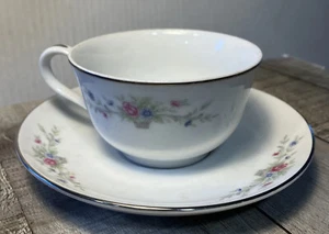 Set tazze da tè e piattini vintage Florenteen Fine China of Japan - "Fantasia" - BELLEZZA! - Foto 1 di 4