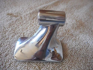 Mercedes Benz W123 Center Right Roof Rack Bracket station wagon estate touring - Picture 1 of 5