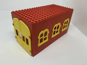 Fabuland Garage Block with Yellow Round Symmetric Windows and Yellow fabba5 - Picture 1 of 5